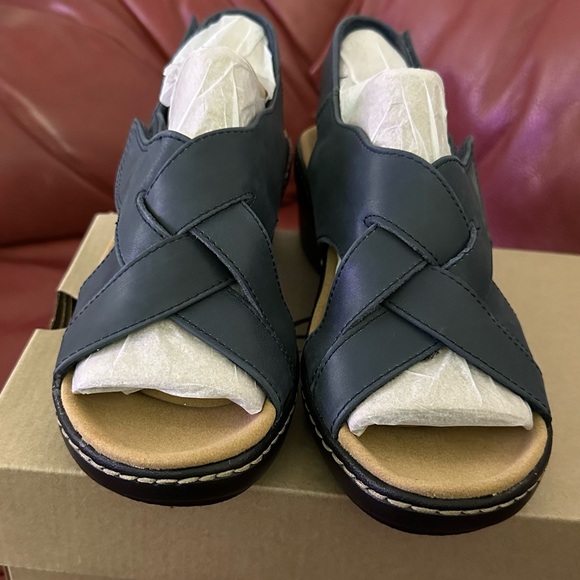 Clark’s Collection Merliah Echo - Picture 3 of 10